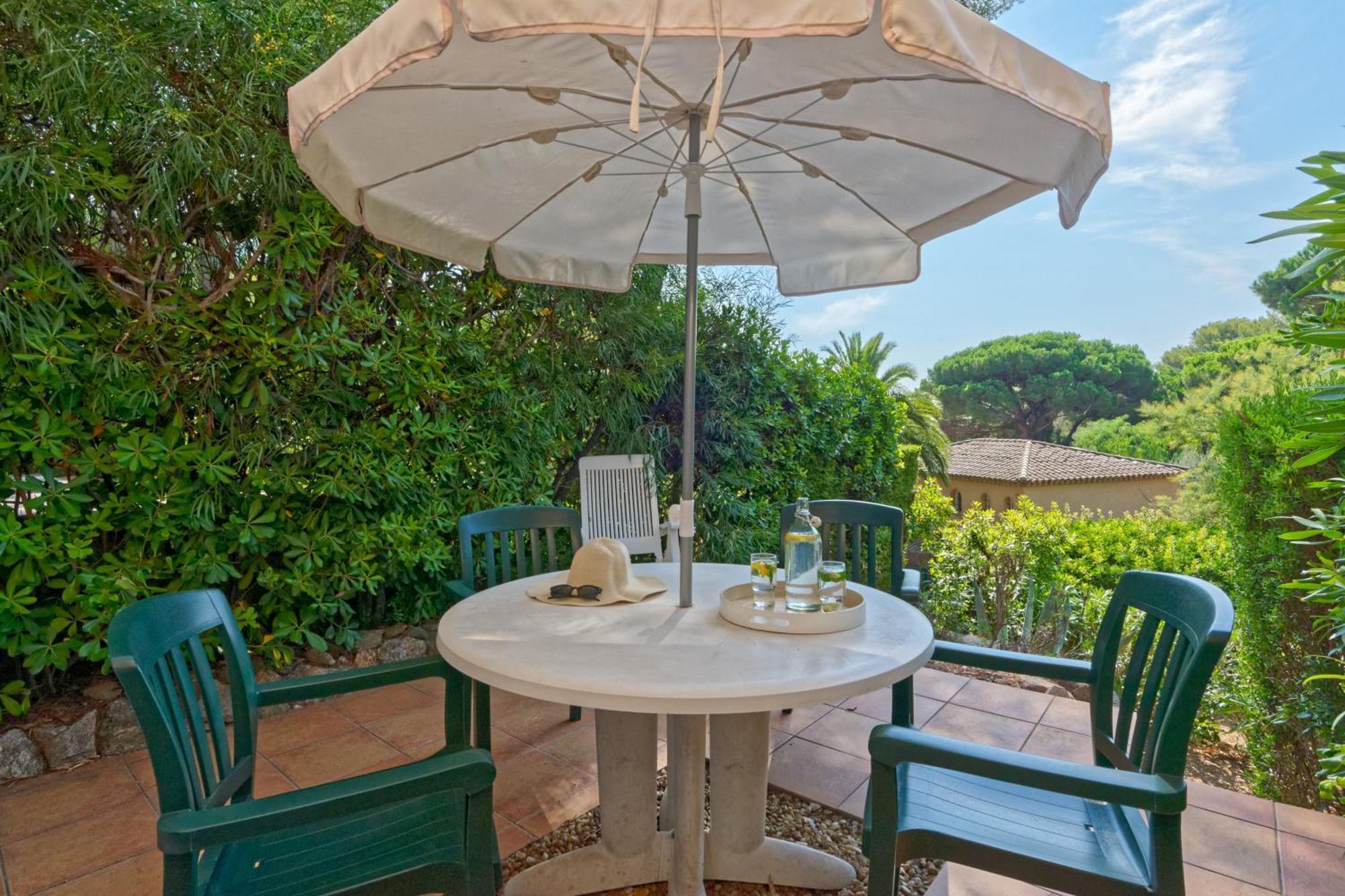 Residence Partenaire Le Domaine De Garlande Cavalaire-sur-Mer Extérieur photo