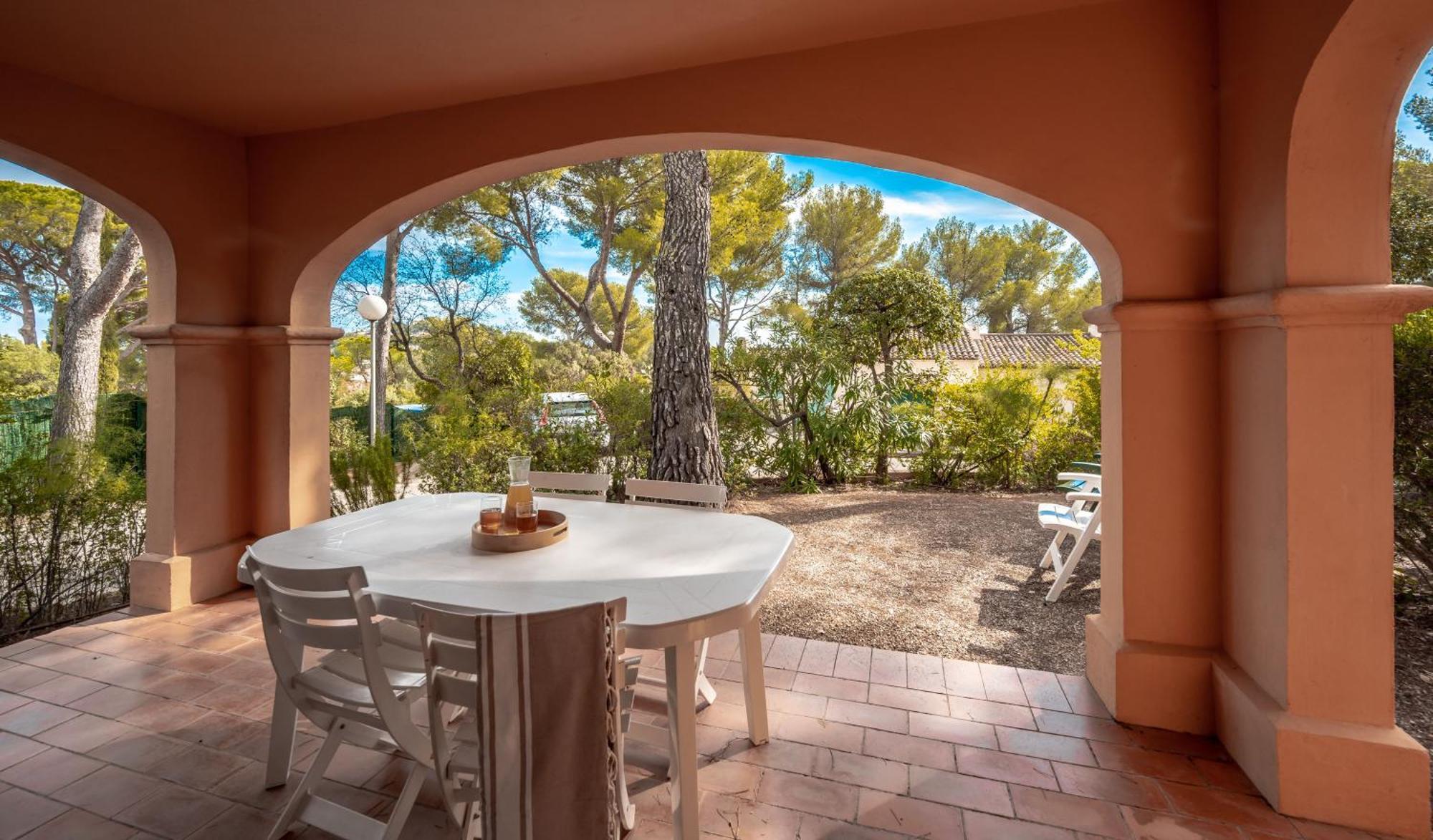 Residence Partenaire Le Domaine De Garlande Cavalaire-sur-Mer Extérieur photo