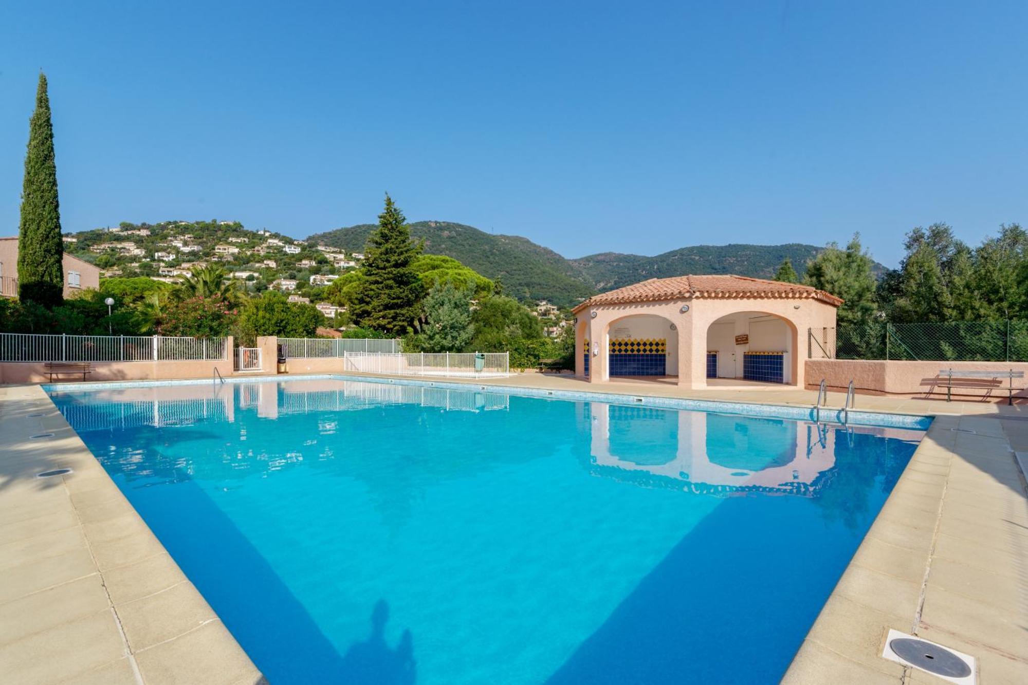 Residence Partenaire Le Domaine De Garlande Cavalaire-sur-Mer Extérieur photo
