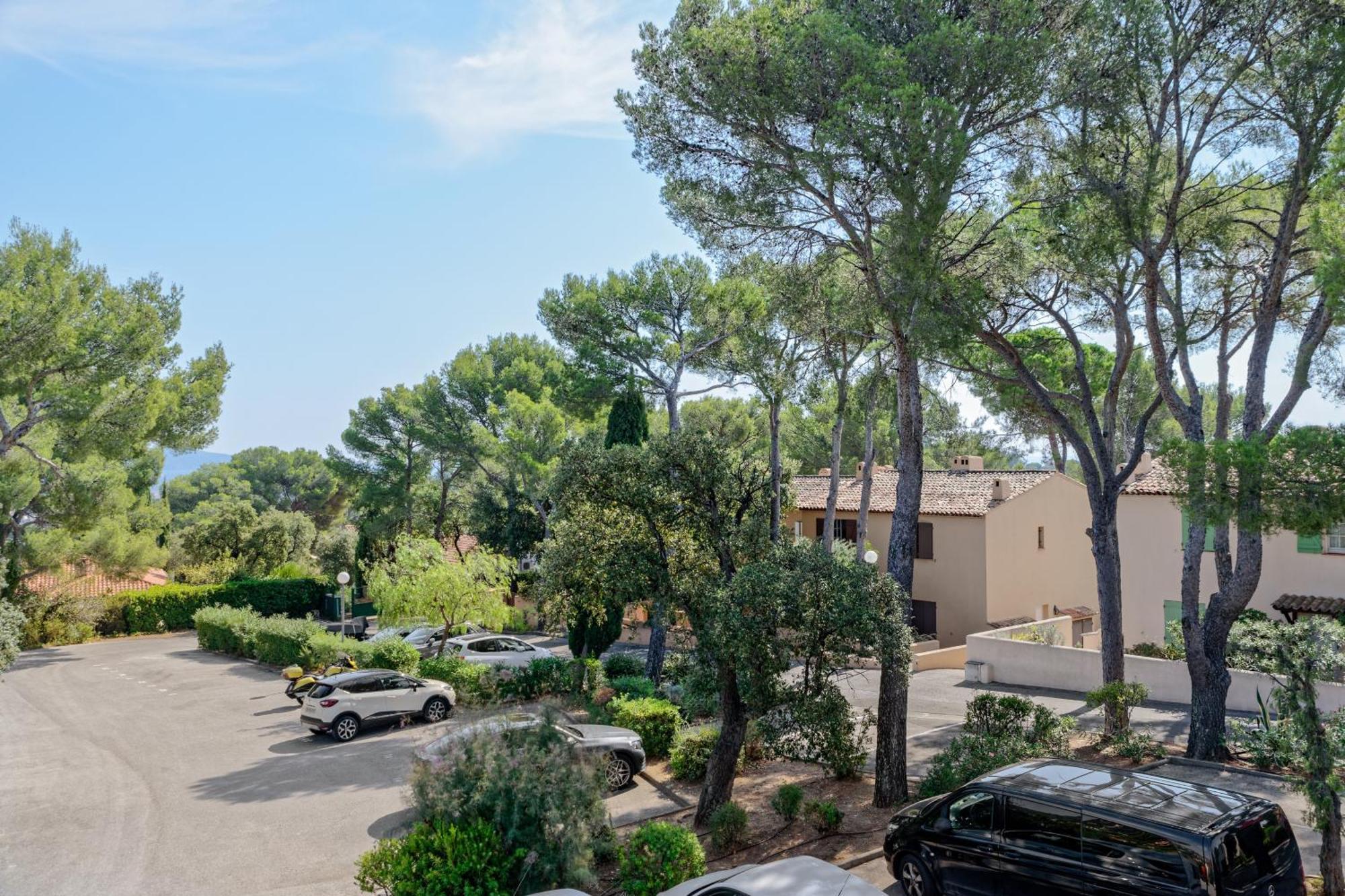 Residence Partenaire Le Domaine De Garlande Cavalaire-sur-Mer Extérieur photo