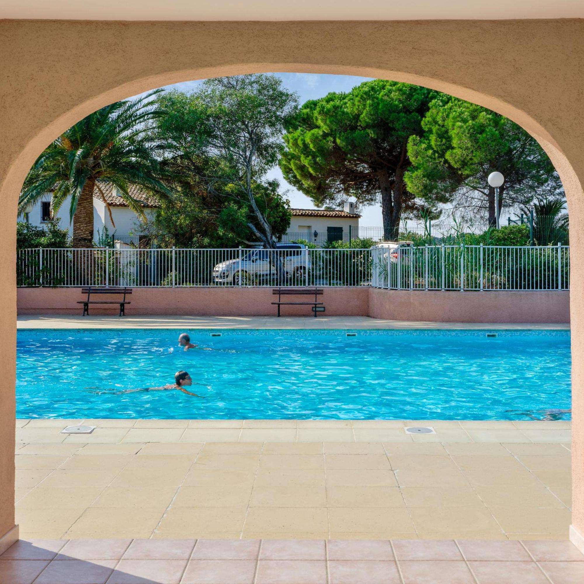 Residence Partenaire Le Domaine De Garlande Cavalaire-sur-Mer Extérieur photo